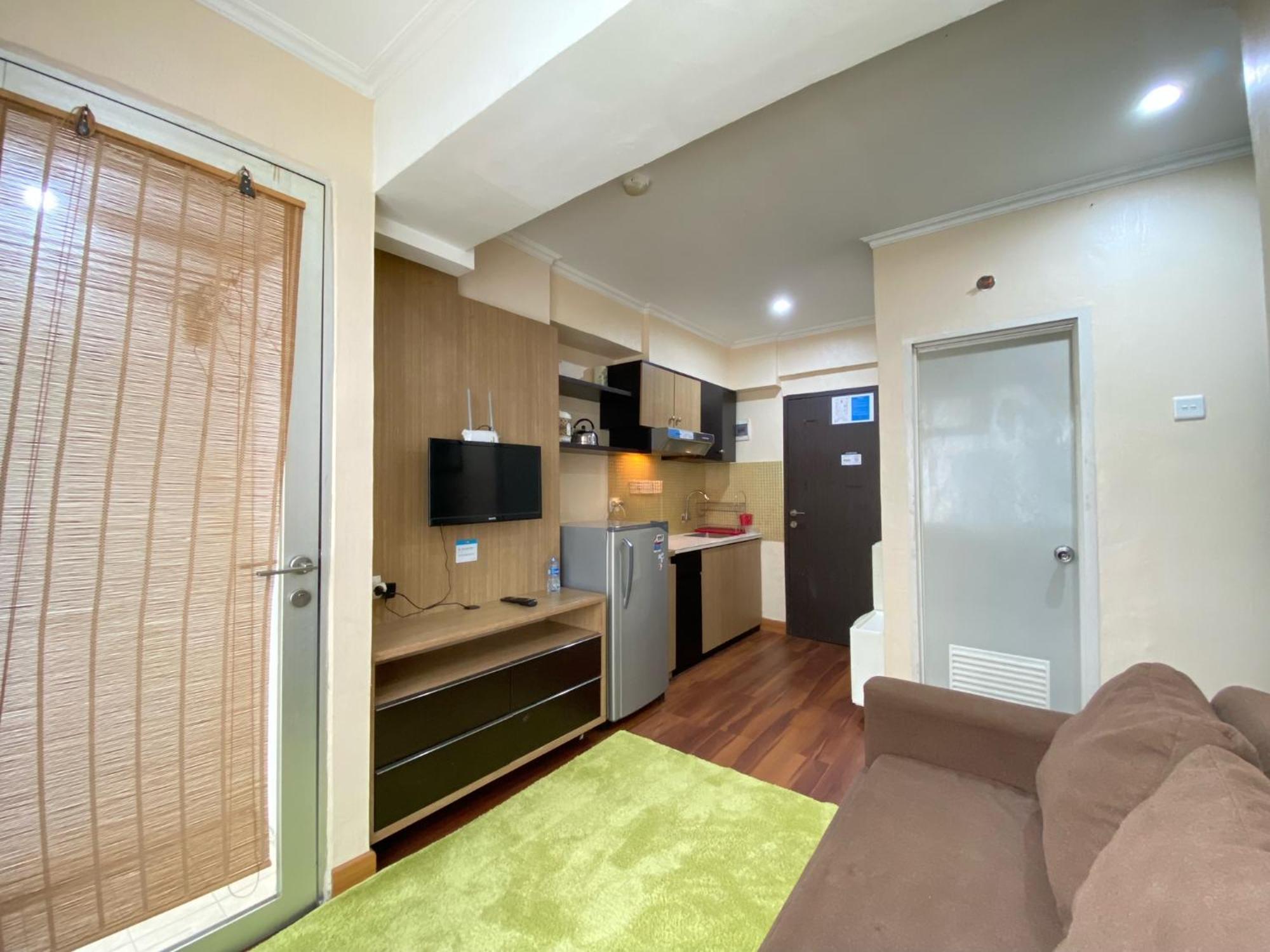 Cozy Living 2br At Jarrdin Cihampelas By Travelio * Bandung