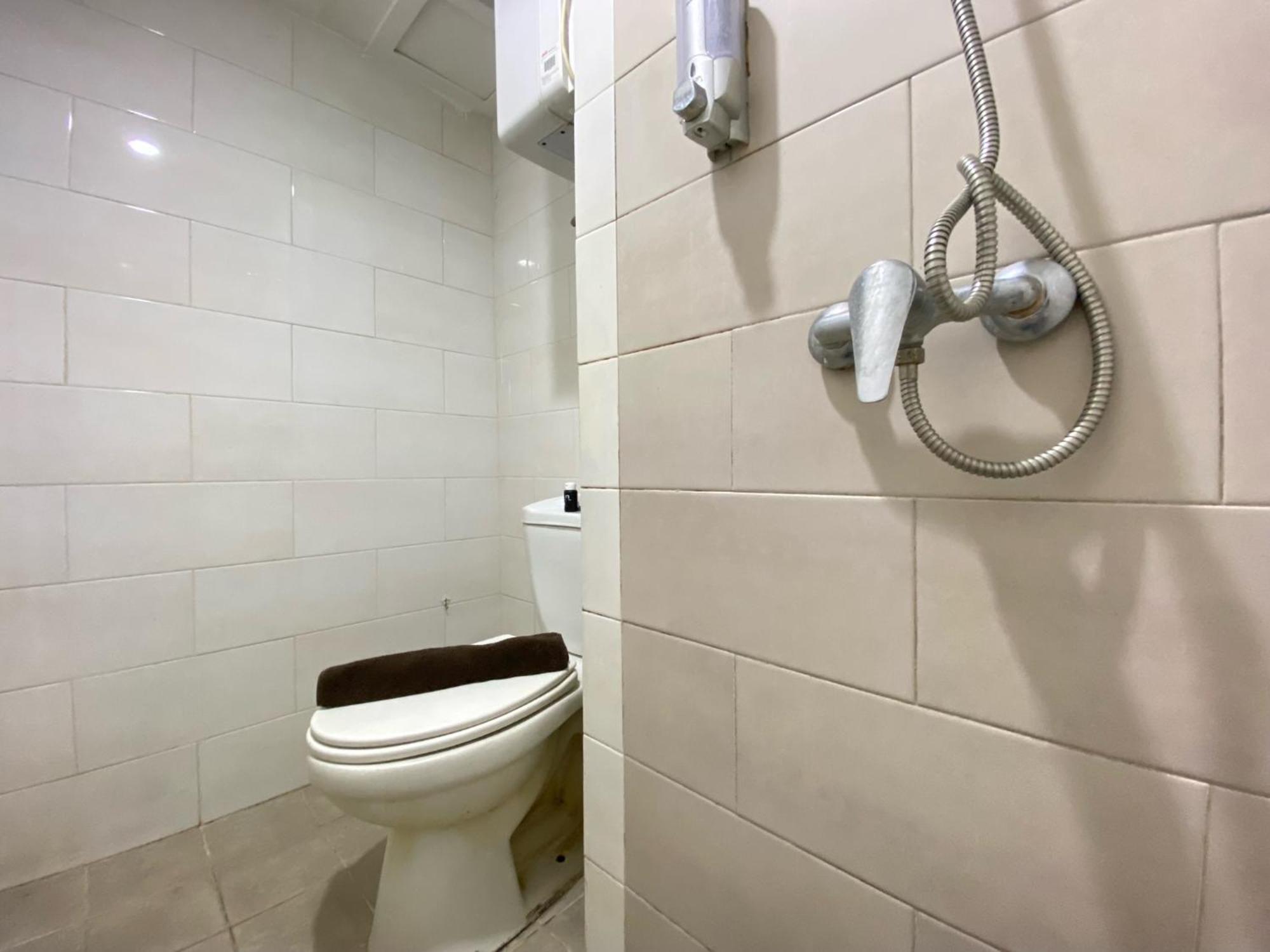Cozy Living 2br At Jarrdin Cihampelas By Travelio